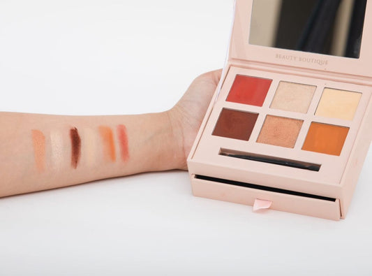 Signature Beauty Essentials Palette